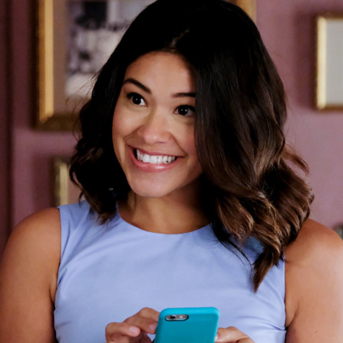 Jane The Virgin S Hairstylist On How Get Hair Camera Ready E Online